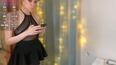 Snapshot of lanadreamx chatting on May 11, 6:05 pm LanaDreamX online show from May 11, 6:05 pm