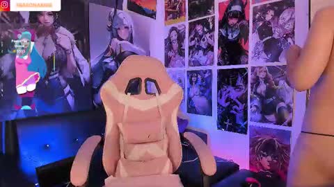 L A N A  online show from January 17, 12:54 pm