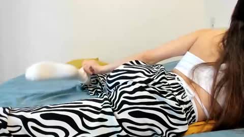 Snapshot of lanalandd chatting on February 11, 11:43 am Lana online show from February 11, 11:43 am