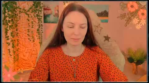 Snapshot of lanaradiance chatting on June 25, 10:53 am Lana Radiance online show from June 25, 10:53 am