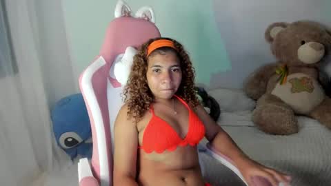 Snapshot of lanarouse1 chatting on February 28, 3:04 am Lana online show from February 28, 3:04 am