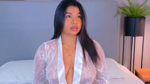 Lana online show from April 20, 7:59 pm