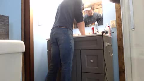 Snapshot of lancehardin chatting on January 7, 3:12 pm Lance online show from January 7, 3:12 pm