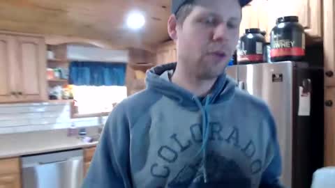 Snapshot of lancehardin chatting on January 21, 3:10 pm Lance online show from January 21, 3:10 pm