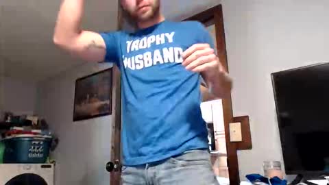 Snapshot of lancehardin chatting on October 29, 11:39 pm Lance online show from October 29, 11:39 pm