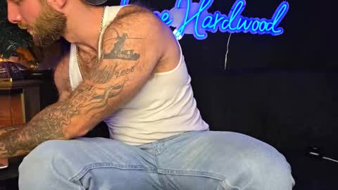 LANCE online show from December 21, 1:35 am