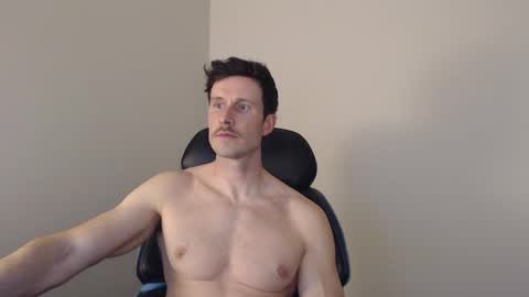 Lance online show from April 13, 6:57 pm