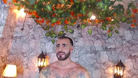 Snapshot of lancelot_benwick chatting on January 6, 7:35 pm Lancelot Benwick online show from January 6, 7:35 pm