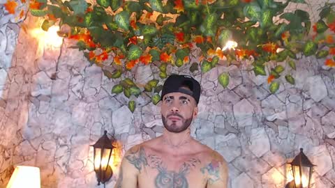 Snapshot of lancelot_benwick chatting on January 7, 11:24 pm Lancelot Benwick online show from January 7, 11:24 pm