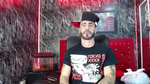 Snapshot of lancelot_benwick chatting on January 17, 8:45 am Lancelot Benwick online show from January 17, 8:45 am