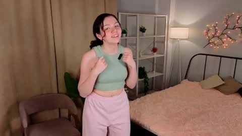 Natasha online show from April 18, 7:07 pm