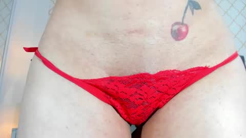 lanhaexotik online show from February 24, 6:15 pm