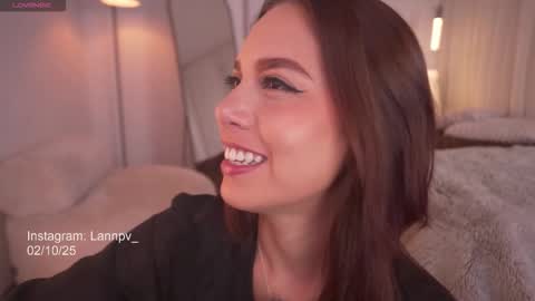 Snapshot of lanie__ chatting on October 2, 10:50 pm Lan online show from October 2, 10:50 pm