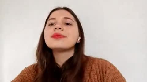 Snapshot of lanitaspanish chatting on November 16, 8:31 am Taisia Tai online show from November 16, 8:31 am