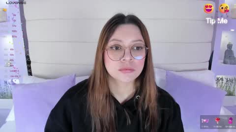Lanna online show from February 25, 11:41 am