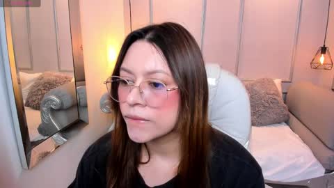 Lanna online show from October 6, 11:51 am