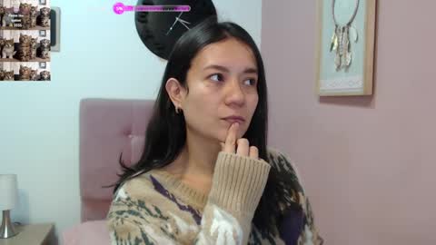 Lanna online show from January 29, 1:07 pm