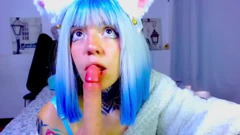 Snapshot of lannie_gonzaless chatting on May 22, 2:12 pm LANNIE Special show when it reaches 10000 flowers online show from May 22, 2:12 pm