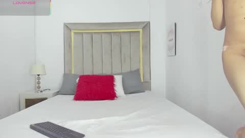 Snapshot of lapiz_lazuli12 chatting on October 11, 7:12 pm Julian online show from October 11, 7:12 pm