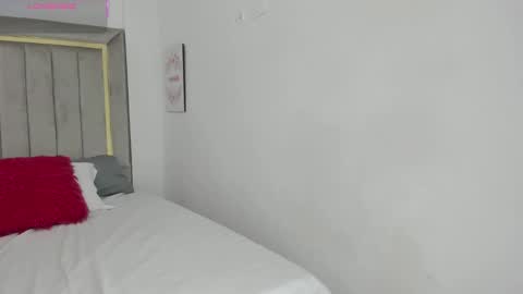 Snapshot of lapiz_lazuli12 chatting on October 14, 7:36 pm Julian online show from October 14, 7:36 pm