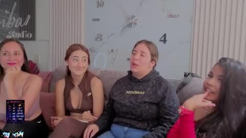 lara_as online show from November 4, 2:49 pm