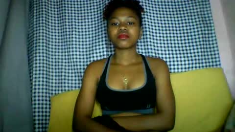 Snapshot of lara_belle chatting on July 26, 4:14 pm lara_belle online show from July 26, 4:14 pm