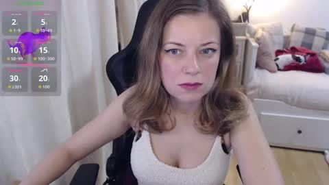 Snapshot of lara_c_rau chatting on November 30, 10:36 pm Lara online show from November 30, 10:36 pm