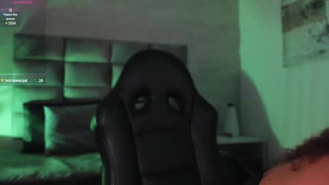 Lara  online show from March 11, 3:37 am