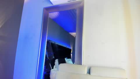 Lara online show from June 29, 7:36 pm
