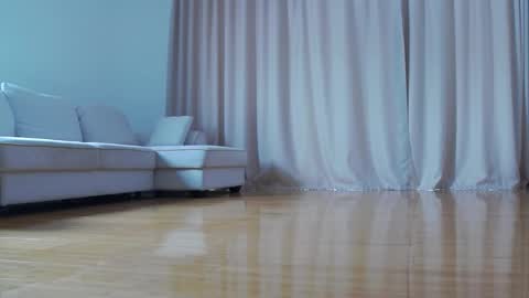 LaraKanes online show from February 23, 8:12 am