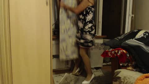 Snapshot of laralhotr chatting on December 1, 7:36 pm laralhotr online show from December 1, 7:36 pm