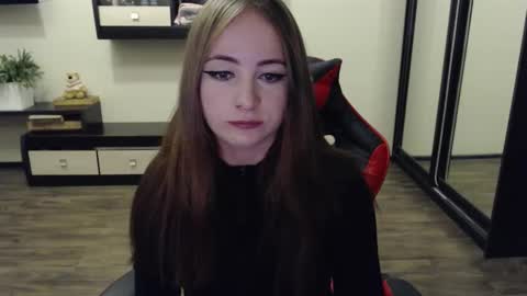 Snapshot of laralianna chatting on September 13, 11:54 am Laralianna online show from September 13, 11:54 am