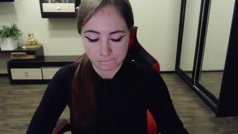 Snapshot of laralianna chatting on September 16, 1:56 pm Laralianna online show from September 16, 1:56 pm