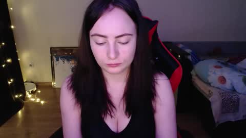 Laralianna online show from January 11, 3:55 am