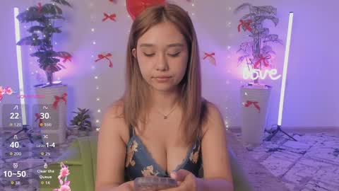 Lara online show from March 29, 7:47 pm