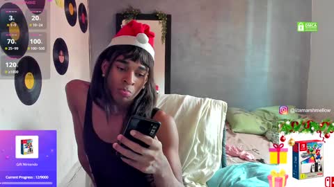 Snapshot of laraparx chatting on December 22, 7:21 pm Lara Independent Model online show from December 22, 7:21 pm