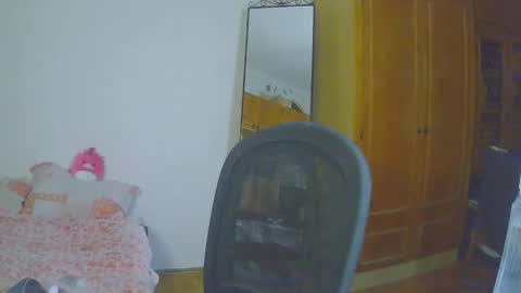 Snapshot of larawintersxxx chatting on September 18, 8:00 pm larawintersxxx online show from September 18, 8:00 pm