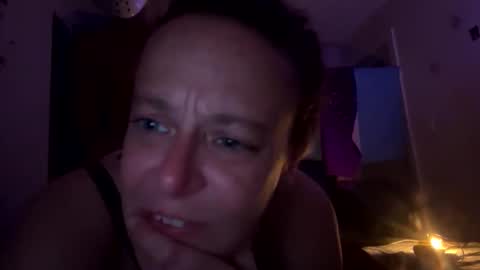 lareynadelnorte52 online show from June 5, 6:52 am