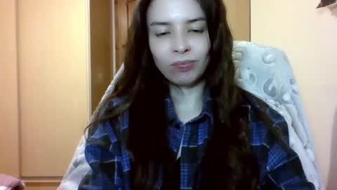 Snapshot of laricenature chatting on February 15, 10:10 pm Larice online show from February 15, 10:10 pm