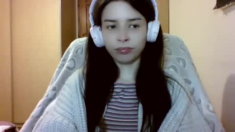 Snapshot of laricenature chatting on February 16, 7:16 pm Larice online show from February 16, 7:16 pm