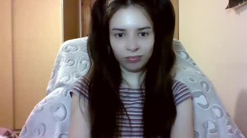 Snapshot of laricenature chatting on February 17, 7:42 pm Larice online show from February 17, 7:42 pm