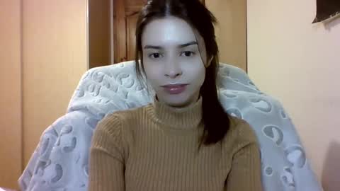Snapshot of laricenature chatting on February 18, 10:47 pm Larice online show from February 18, 10:47 pm