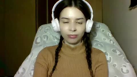 Snapshot of laricenature chatting on February 19, 10:20 pm Larice online show from February 19, 10:20 pm