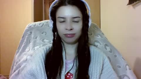 Snapshot of laricenature chatting on February 23, 10:09 pm Larice online show from February 23, 10:09 pm