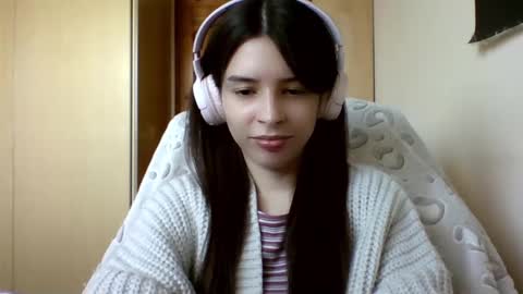 Snapshot of laricenature chatting on February 28, 2:20 pm Larice online show from February 28, 2:20 pm