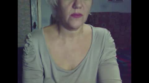 larisaq4ugo24 online show from January 3, 5:53 pm