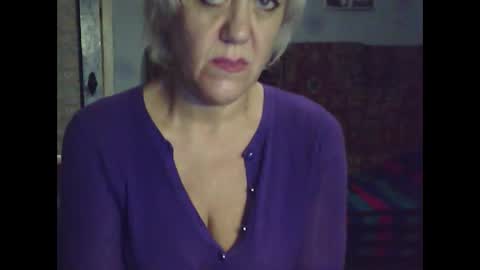 larisaq4ugo24 online show from January 8, 6:41 pm