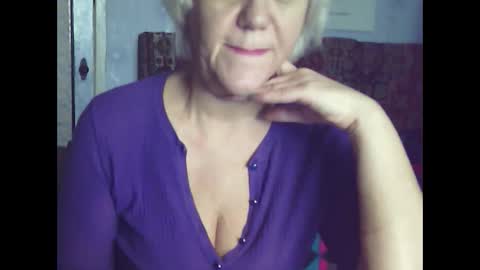 larisaq4ugo24 online show from January 9, 9:48 am