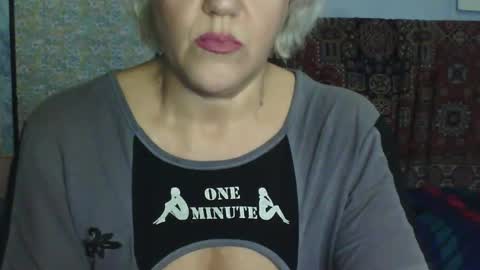 larisaq4ugo24 online show from January 12, 8:36 am