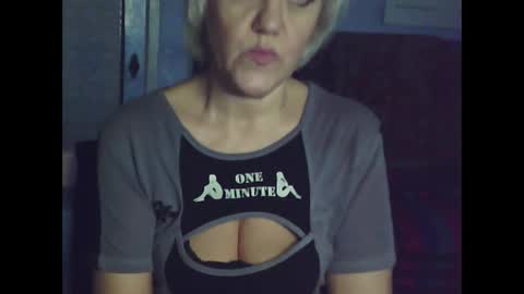 larisaq4ugo24 online show from January 13, 9:19 am